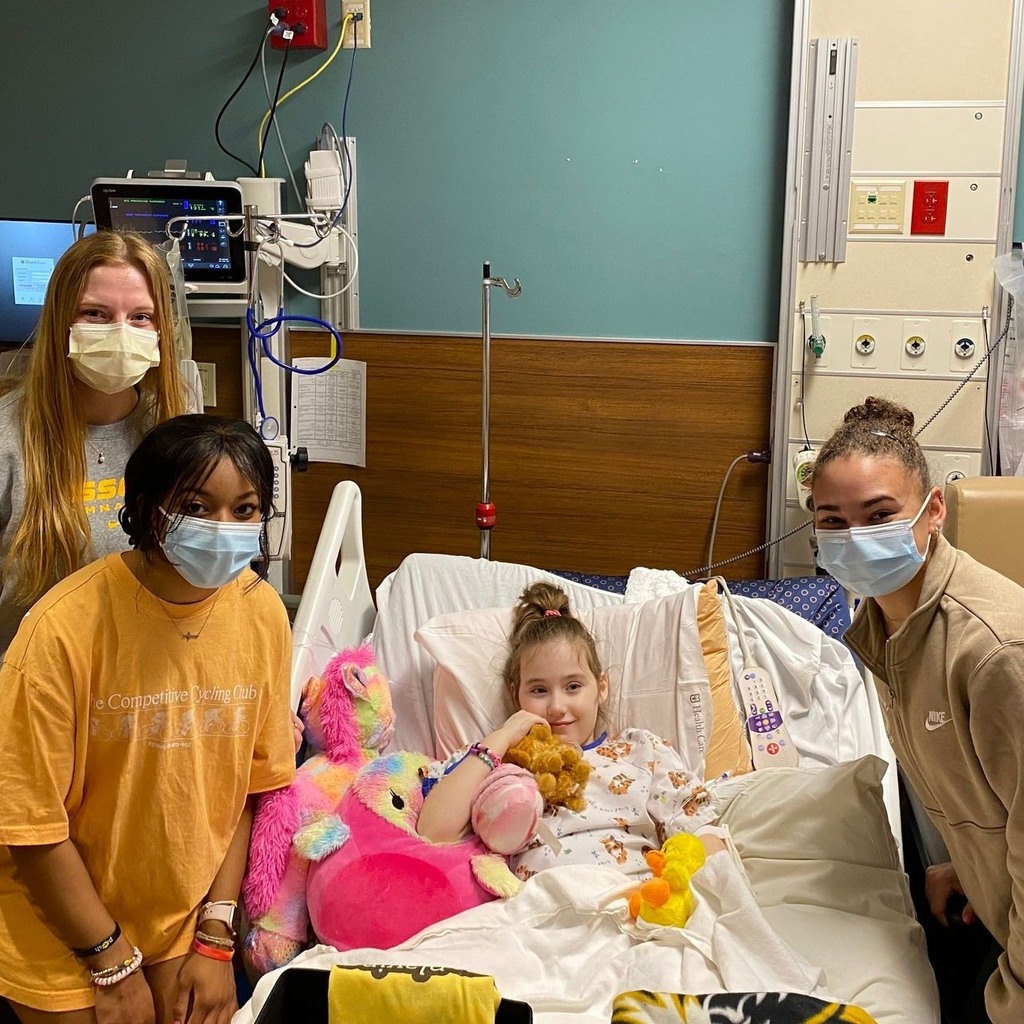 Playing 4 Hope tweet media