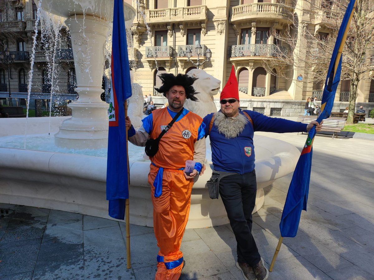 Uribarri konpartsa tweet media