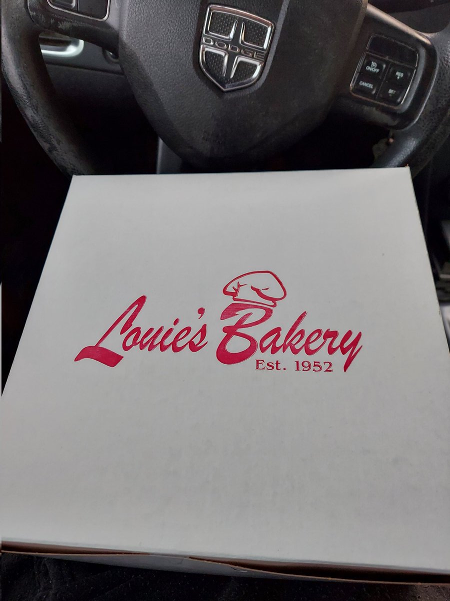 4thplanet's tweet photo. Morning walk done so now time for a treat! Gotta spoil yourself every now and then. And yes this entire box is mine @louiesbakery @emkelly @khersh52 @ByrdJonathan https://t.co/eo8G4LJzqT