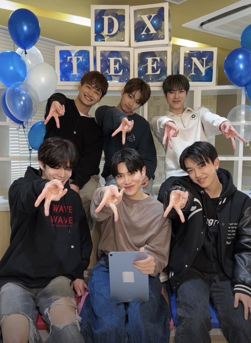 Haaappaa_ppaa's tweet photo. 終始皆可愛かった💖💖💖💖💖
#DXTN_初インライ https://t.co/cJrL9XAc29