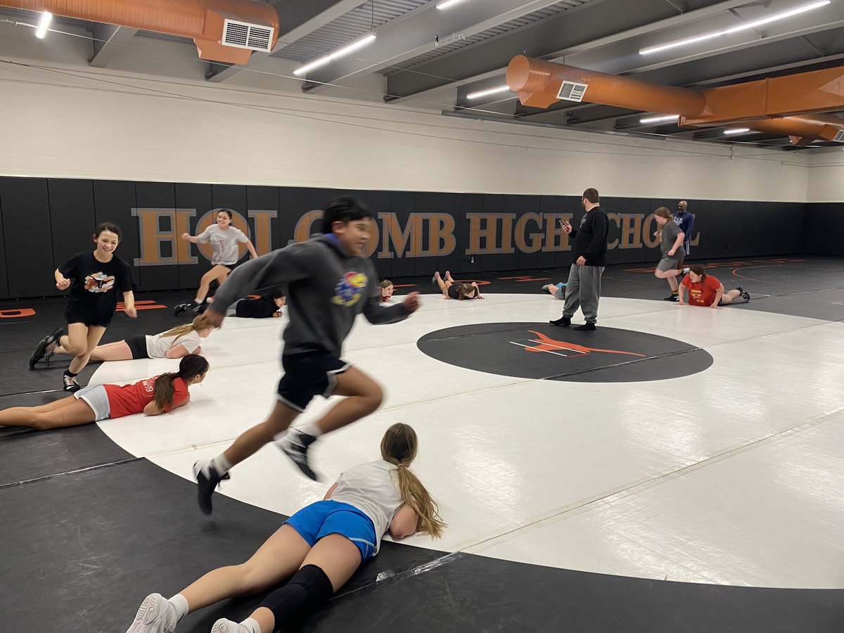 Holcomb MS Athletics tweet media