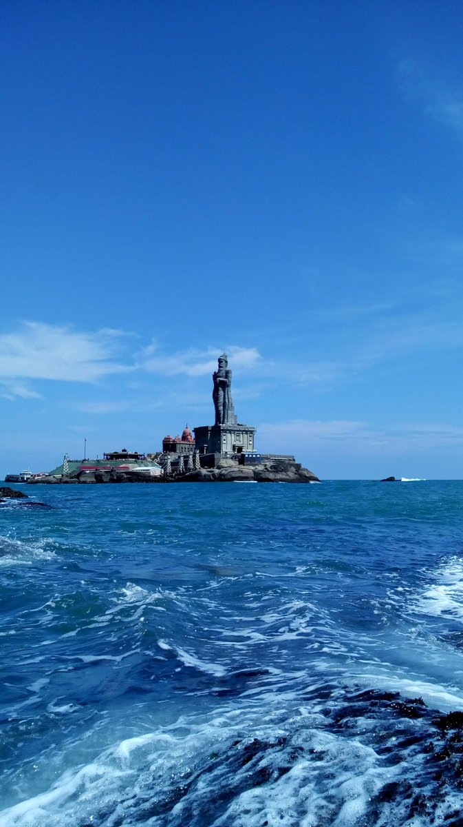 Beautiful, isn’t it?
The beautiful blue oceanic feels with vast blue sky at Kanyakumari beach is truly surreal ✨

Have you experienced a magic here?

#kanyakumari #kanyakumaribeach #tamilnadu #tamilnadutourism #thiruvalluvar #beautyofindia #indiatourism #familytrip2023