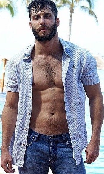 Petar03811633's tweet photo. A day to relax...☀️🌊🍀💞🚘 https://t.co/GAPYZixSYo