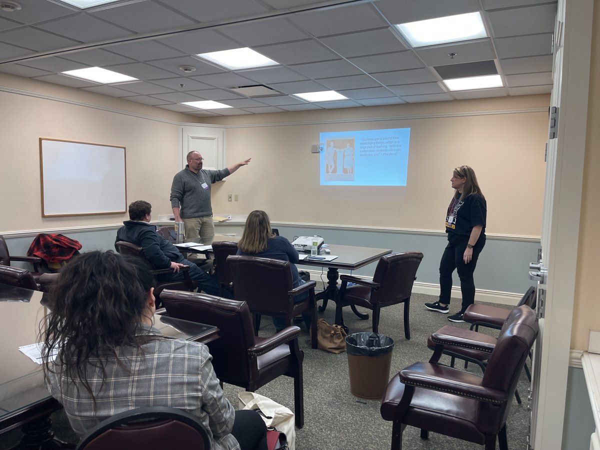MoSocialStudies's tweet photo. Ended our Friday with strong sessions from Kerri Flynn (Washington), Rachel and Michael McDaniel (Ste. Genevieve R2), John Snoad (Sphere Education Initiatives), Erika Lowery (Institute of Curriculum Services), and Susi and Phil Reed (Northwest R-1) ! #MCSS2023 https://t.co/R88BfjU8zf