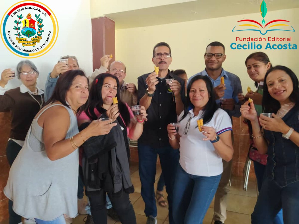 fundeca2's tweet photo. #identidad // Somos amantes del #Tequeño por su sabor único que nos identifica, nos une y hace los momentos de compartir más agradables.

#amoeltequeño #fundeca #guaicaipuro
https://t.co/cZiodqx7WX https://t.co/yEevIHDCRC