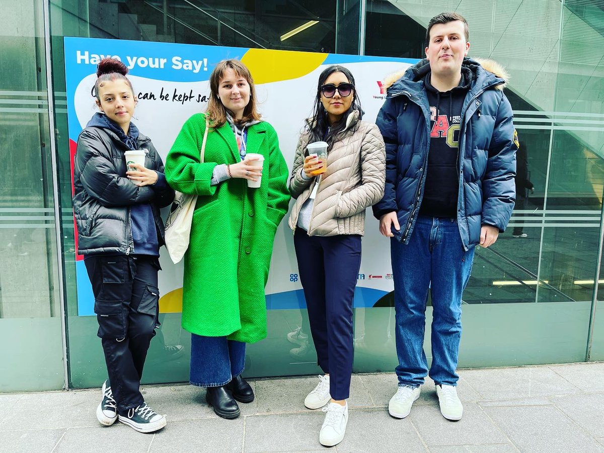 YPASLiverpool's tweet photo. We are here today @liverpool_oneofficial with our PAC team inviting members of the public to tell us how they think we can keep our city safe. #peeractioncollective #forsaferfairercommunities #pacmerseyside #ourcity #ypasliverpool #liverpoolcamhs @merseysidevrp @liverpoolscp https://t.co/Ed6a0CR8dP