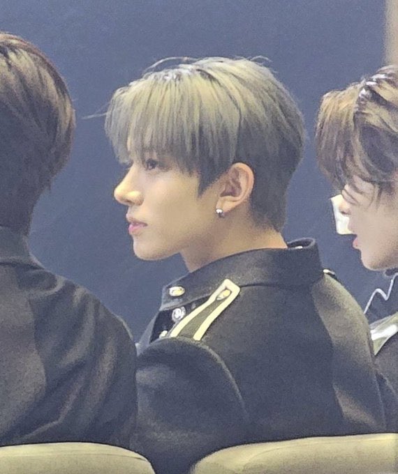 개엔진은 지금 ........
 
    💗💗          💗💗
💗 💖💕💗 💕💖💗
💗 💖💖🏠 💖💖💗
 💗     써클차트     💗
      💗 💖💕💖💗
           💗💖💗
                💗

이지요❤️