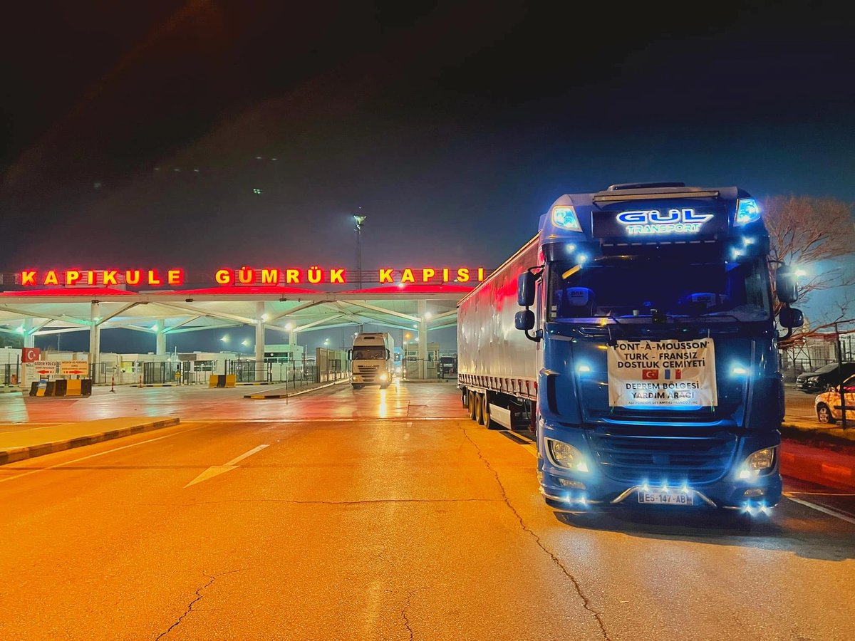 Kendi tırıyla Fransa'dan yola çıkan 24 yaşındaki gurbetçi kadın, depremzedeler için Türkiye'ye yardım getirdi