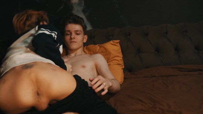 ?New video alert! ?

?Roommates decided to diversify their evening with hot anal sex (Full) ?[2160p]