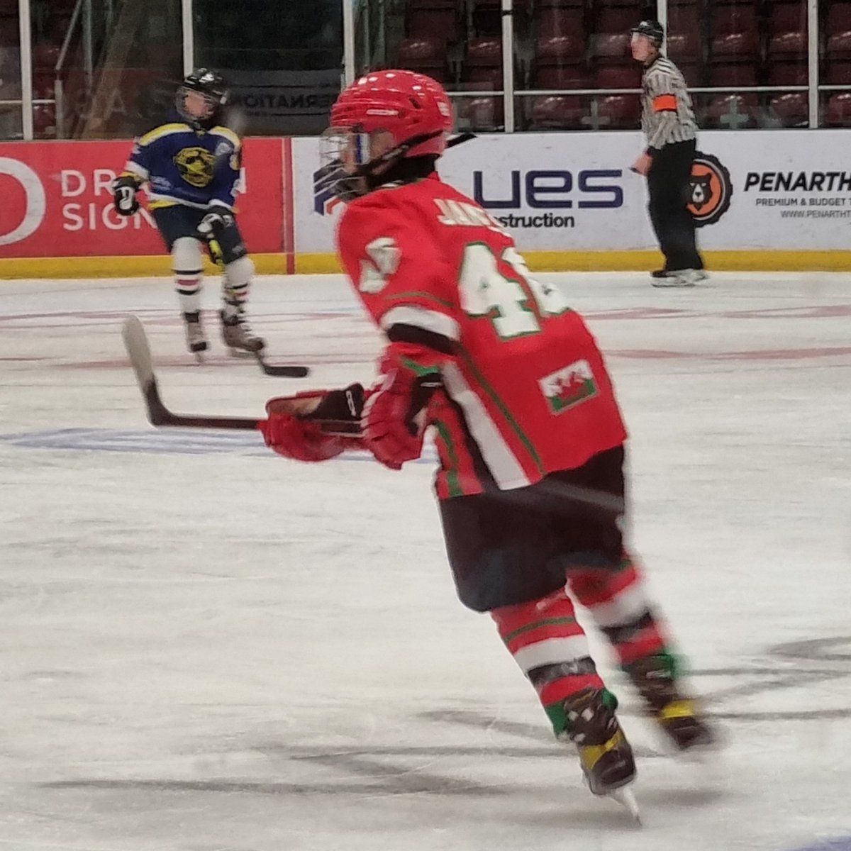 Game day. <a href="/cardiffdevils/">Cardiff Devils</a> <a href="/CardiffJrDevils/">Cardiff Junior Devils</a> away at Oxford today. #icehockey #gameday #awayday