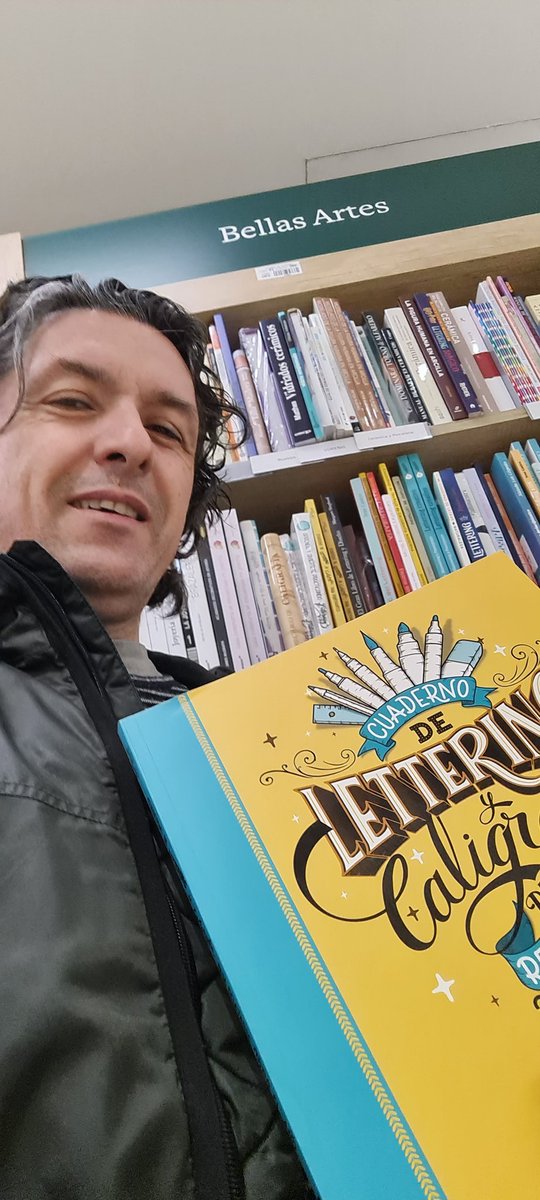 Elemento antiestrés el último libro de <a href="/clintdirtyharry/">Dirty Harry</a>. Os lo recomiendo. Yo ya tengo mi copia