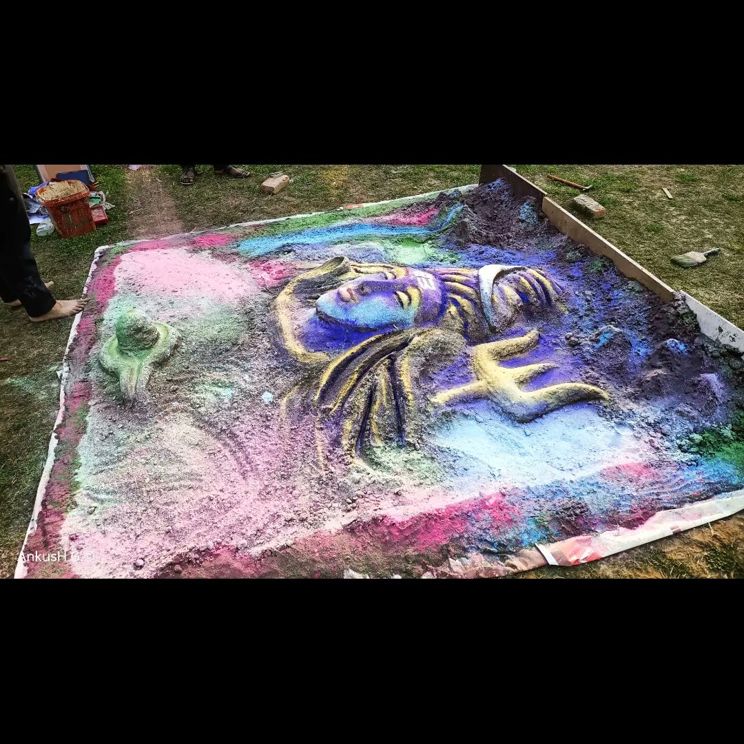 RudraFine's tweet photo. RUDRA INSTITUTE OF TECHNOLOGY 
On the occasion of Shivratri, Rangoli  (sand art) of Lord Shiva was made by the "Department of Fine Arts".
Guidence by Ankush Gouryan @GouryanAnkush  
@narendramodi @PMOIndia @myogiadityanath https://t.co/EuCnlBqXb1
