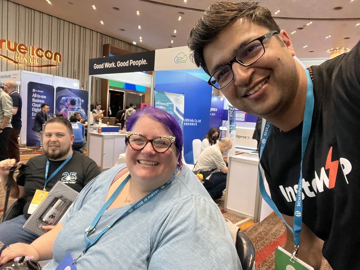 Vikas Singhal (@vikasprogrammer) on Twitter photo Such a delight to meet the lovely <a href="/michelleames/">Michelle Frechette π»π»π»</a> , any one else joining this great cause? <a href="/aBigOrangeHeart/">Big Orange Heart π§‘</a> #michelleandme Such a delight to meet the lovely <a href="/michelleames/">Michelle Frechette π»π»π»</a> , any one else joining this great cause? <a href="/aBigOrangeHeart/">Big Orange Heart π§‘</a> #michelleandme