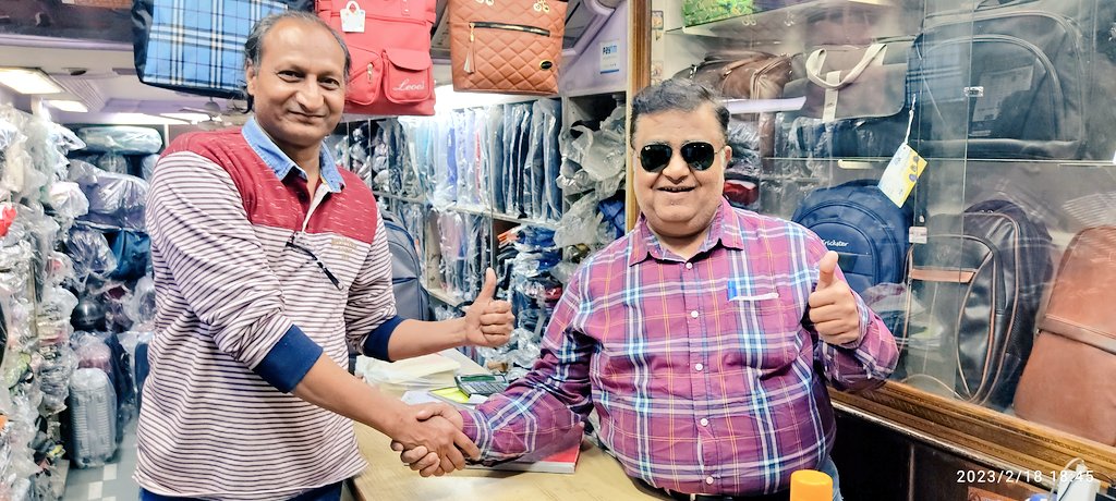 blessedkamal's tweet photo. OM JaY JaGDiSH
HaaR KaR JeETNe WaLe Ko #KaMaL_ADvANi KeHTe Hai
#GoLD #VoUCHeR
#WiNNeR
#BaBoOL
#SHaRiNG
#FRiENDs
#SaGaR JI
THaNKs A ToN
#HuMBLeD
#ObLiGeD https://t.co/3An1xteykI