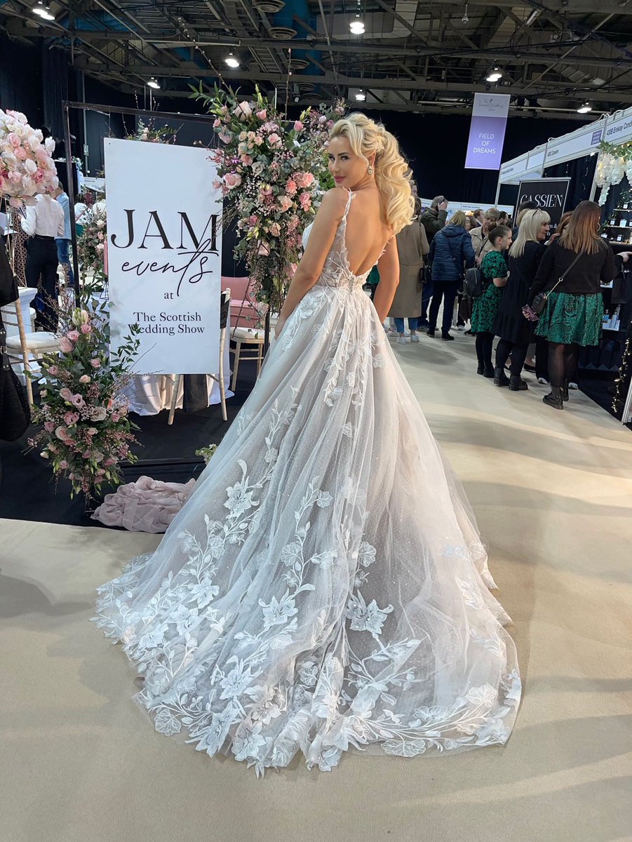 We’re at stand 415B @ScotWeddingShow today, come and say hello! 💖