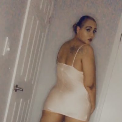 GoldennHonney's tweet photo. #NewProfilePic https://t.co/webMlTEy4b