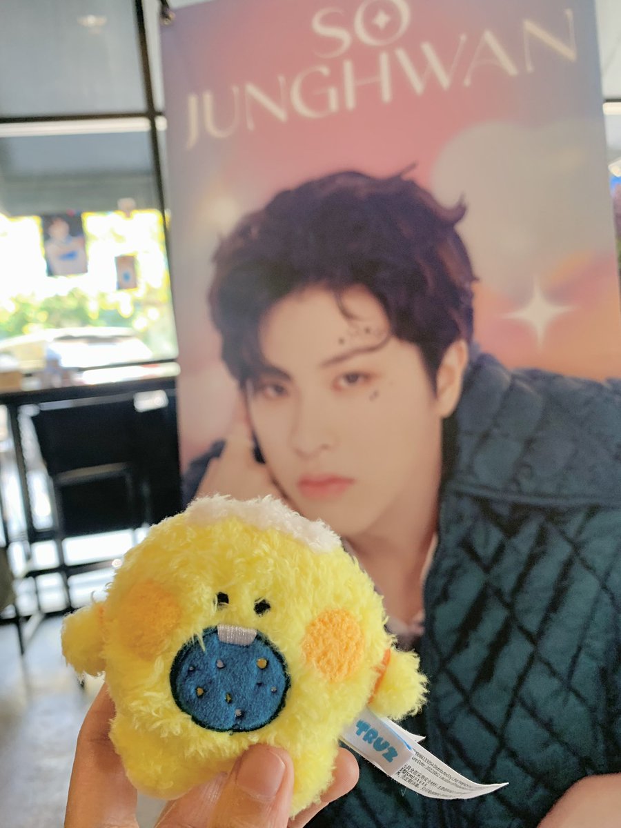 crabbbbby's tweet photo. 🐮🫶🎂 #BesideSoJunghwan https://t.co/MmrJgJZZLh