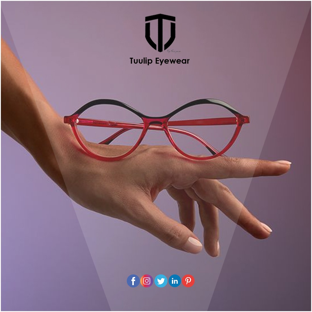 SSEyewearCo's tweet photo. For any simple selfie with your glasses on your face
#tuulipeyewear #designerframes #haripriyanco #opticalframes #manufacturer #trader #supplier #trendylook #kidsframes🤓 #mensframe #womensframe #unique #contactnow📲#newlook #bestprice https://t.co/DiYKsVL5do