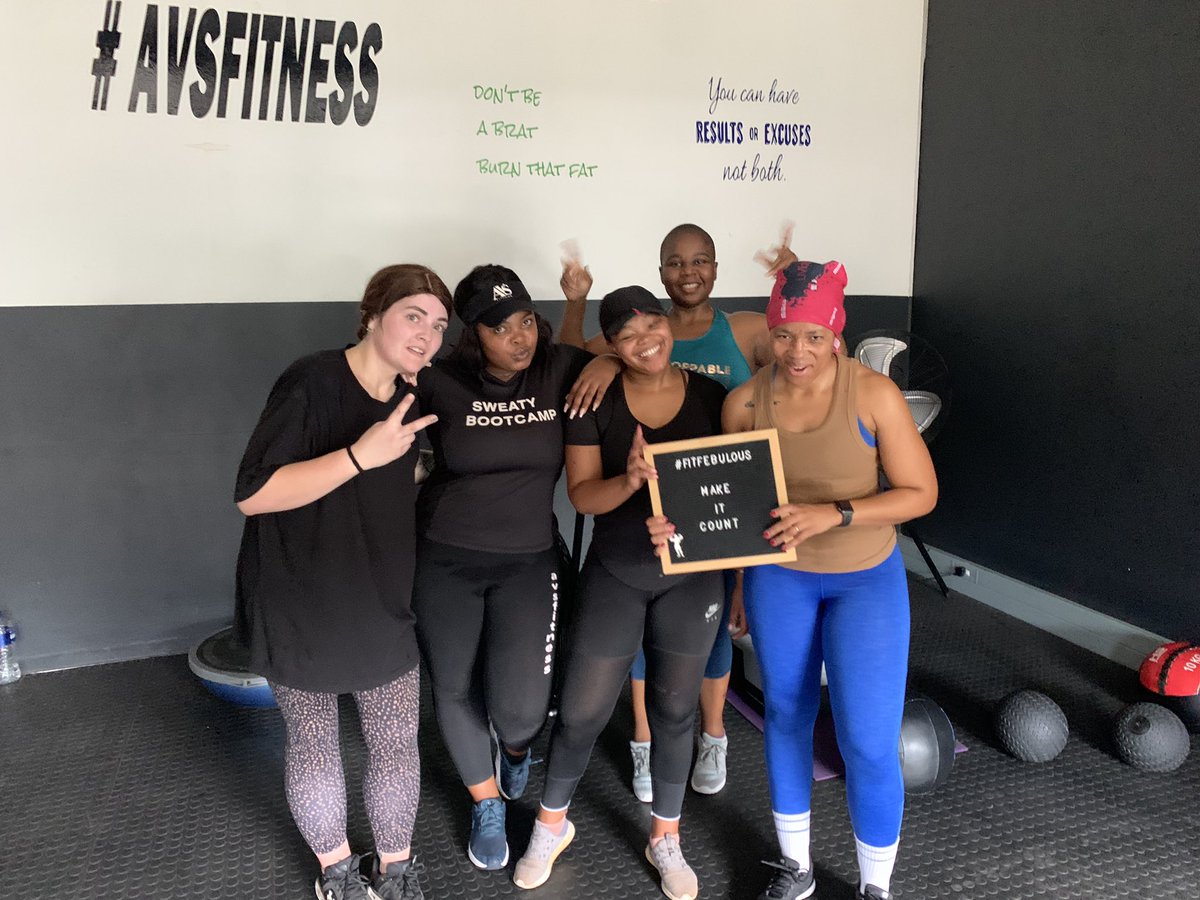 audas_vanschoor's tweet photo. CONSISTENCY OVER INTENSITY
JOIN #TEAMAVS AT THE #AVSFUNCTIONALSTUDIO
.
.
BOOK YOUR SESSIONS NOW βΌοΈ
#SWEATYBOOTCAMP WAS π§π§π§
#Consistency #AvsFitness #SIGNUP #FUNCTIONALTRAINING #AVSGEAR #FitFebulous https://t.co/yop75y7hah