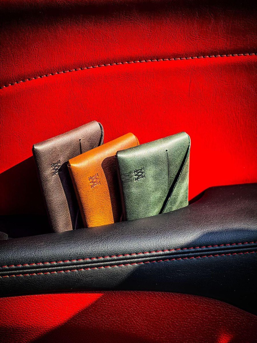 'A good wallet should be like a good friend - reliable, trustworthy, and always there when you need it.' 

- Anonymous

#Mensfashion #minimalistwallet #menswallets #leatherwallets