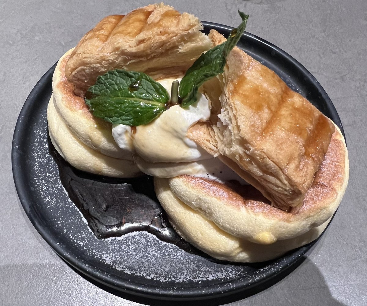 Qbonbon's tweet photo. #StaySafeWhenDineIn
Japanese Remain π and itβs #dessertsandcoffee time π
#AnytimeIsACoffeeTime π€βοΈ https://t.co/0uaTC3Yq53