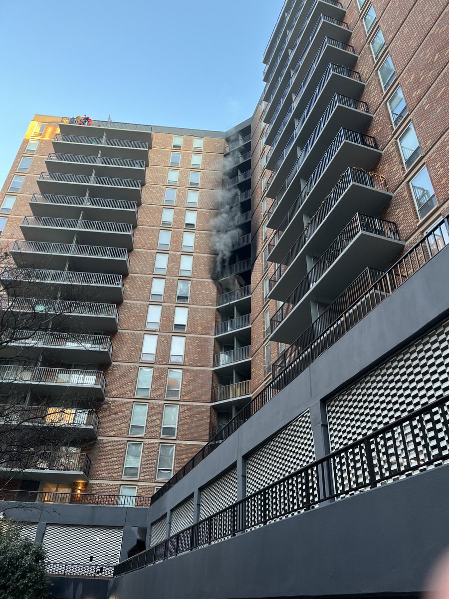 mcfrsPIO's tweet photo. (~6a initial dispatch) The Arrive Apartments (8750 Georgia Ave)
3-alarm fire. Fire is out. 
6 people transported to the hospital.
1 in critical condition.
2 FFs NLT injuries
1st arriving @mcfrs crews faced w/ fire &amp; heavy smoke on 7th Fl w/ numerous people needing assistance https://t.co/gNnQPxqJaG