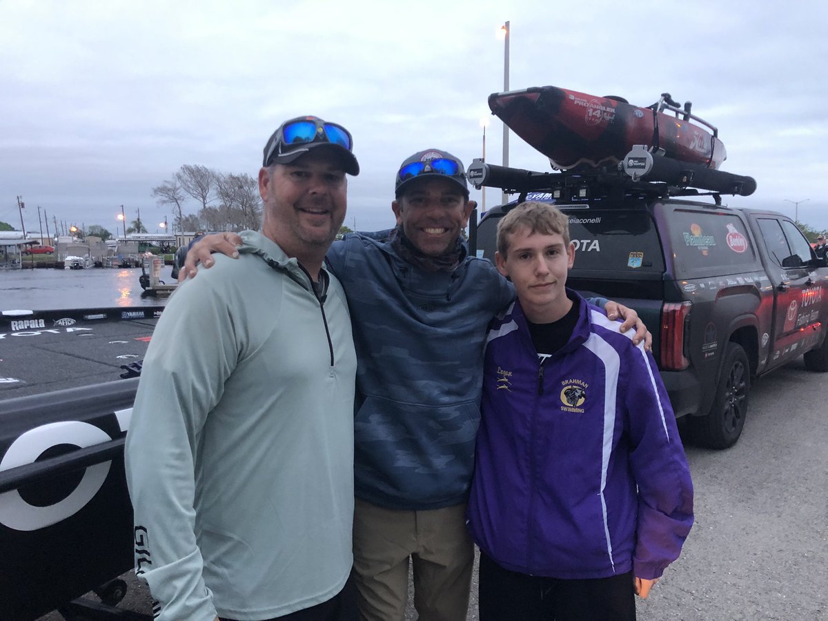 Meeting the man @mike_Iaconelli this morning. Good luck out there today.#Bassmaster #GoingIke #lakeokeechobee