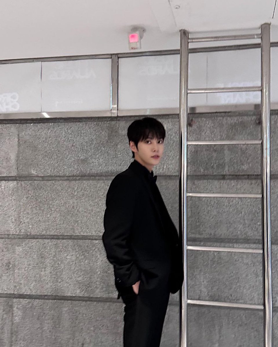 Gzenn00's tweet photo. #DOYOUNG Instagram update

#NCT #NCT_DOYOUNG #도영 #NCT도영 #DOSTAGRAM https://t.co/WV8LBy5THQ