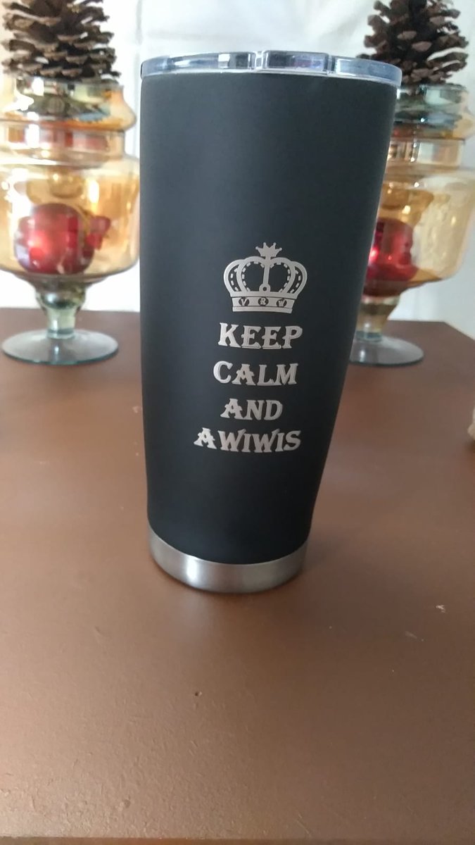 PsicoruffoO's tweet photo. Bom diaaa!!!!
E melhor dia ainda para quem acordou e tomou café neste copo aqui...
#awiwis
#ruffopowerBrasil
Obrigada @VickyRuffoWeb
#TQM @victoriaruffo31 https://t.co/Jhm3dYZ6Rg