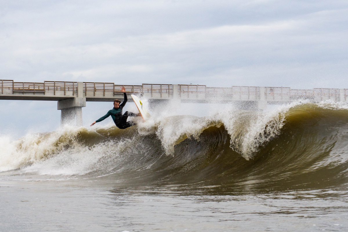 Vogt20's tweet photo. Friday frames 📸 

@SurfnWeatherman @surfline 

#WillVogtPhotography #SonyAlpha #VoidLive #Florida #Waves #JaxBeach https://t.co/ObIt10K6Uh