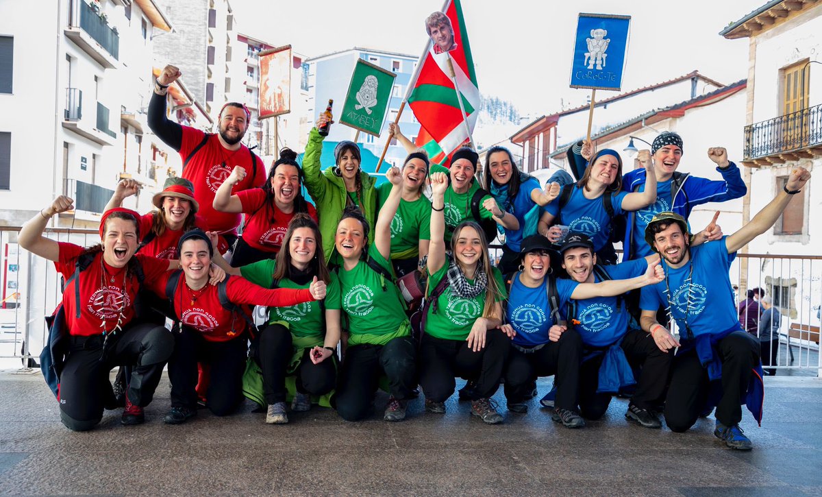 junemadariaga's tweet photo. ERMUKO INAUTERIAK! TerMua! NON GOGOA, HAN TRAGOA!! @el_conquis @JulianIantzi1 🔥❤️💚💙🤍🔥 https://t.co/Lvg8xpnK2L