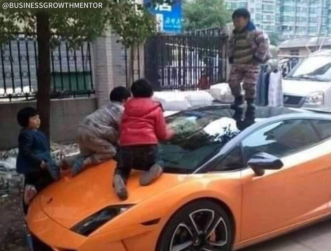 connectgurmeet's tweet photo. A Chinese businessman has shared this image saying “Happiness of children is most valuable thing in d world. A million dollar Lamborghini is nothing in front of that. So he allows kids to jump on Lamborghini”.

Best part is that the kids are not his &amp; neither is d Lamborghini :) https://t.co/dFV5ivw3h1