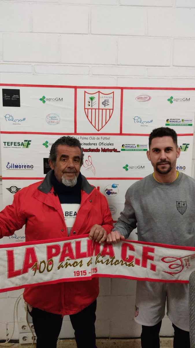 LaPalmaCF's tweet photo. ¡¡NUEVO FICHAJE!! 

¡¡LLEGAN REFUERZOS A LA PLANTILLA PALMERINA!! 

El club condal se ha reforzado con el exquisito centrocampista onubense de 31 años.

¡¡BIENVENIDO MIGUEL, LA PALMA CF ES TU CASA!! 💪🏼

#VAMOSLAPALMACF❤️ https://t.co/eHh0snYdku