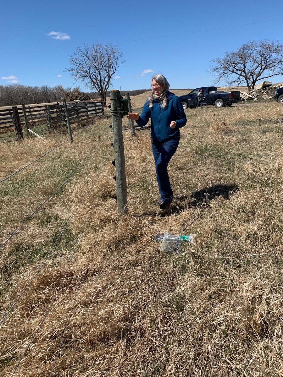 AAFC_Canada's tweet photo. Meet Patsy Michiels, a land use analyst at Brandon RDC. Her work involves understanding interactions between wildlife and #CdnAg ecosystems. Learn more about other #WomenInScience: https://t.co/bXECZOwgLQ #25DaysOfWomen https://t.co/vaYugVzG7m