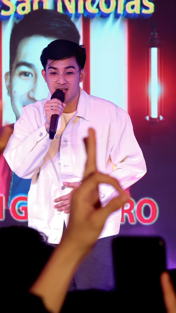 ZachamGallery's tweet photo. ZACH GUERRERO CONCERT ERA

@zachrguerrero

ZACH CHARMS PANGASINAN
ZACHAM CHOS3N BARKADA https://t.co/ZyPod3MhMB