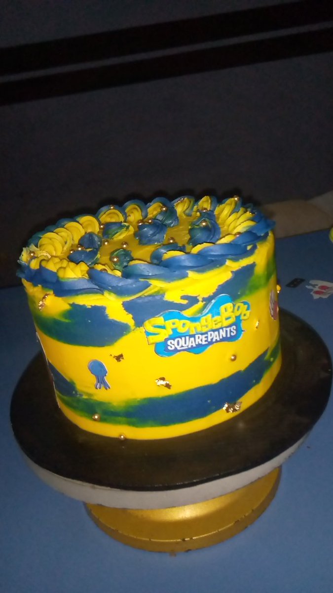 mr_gabbee's tweet photo. Yellow and Blue looks so good together 🥰
#LetMeBeYourBakerPlease #Gabbee https://t.co/FDtMO0ZGXW