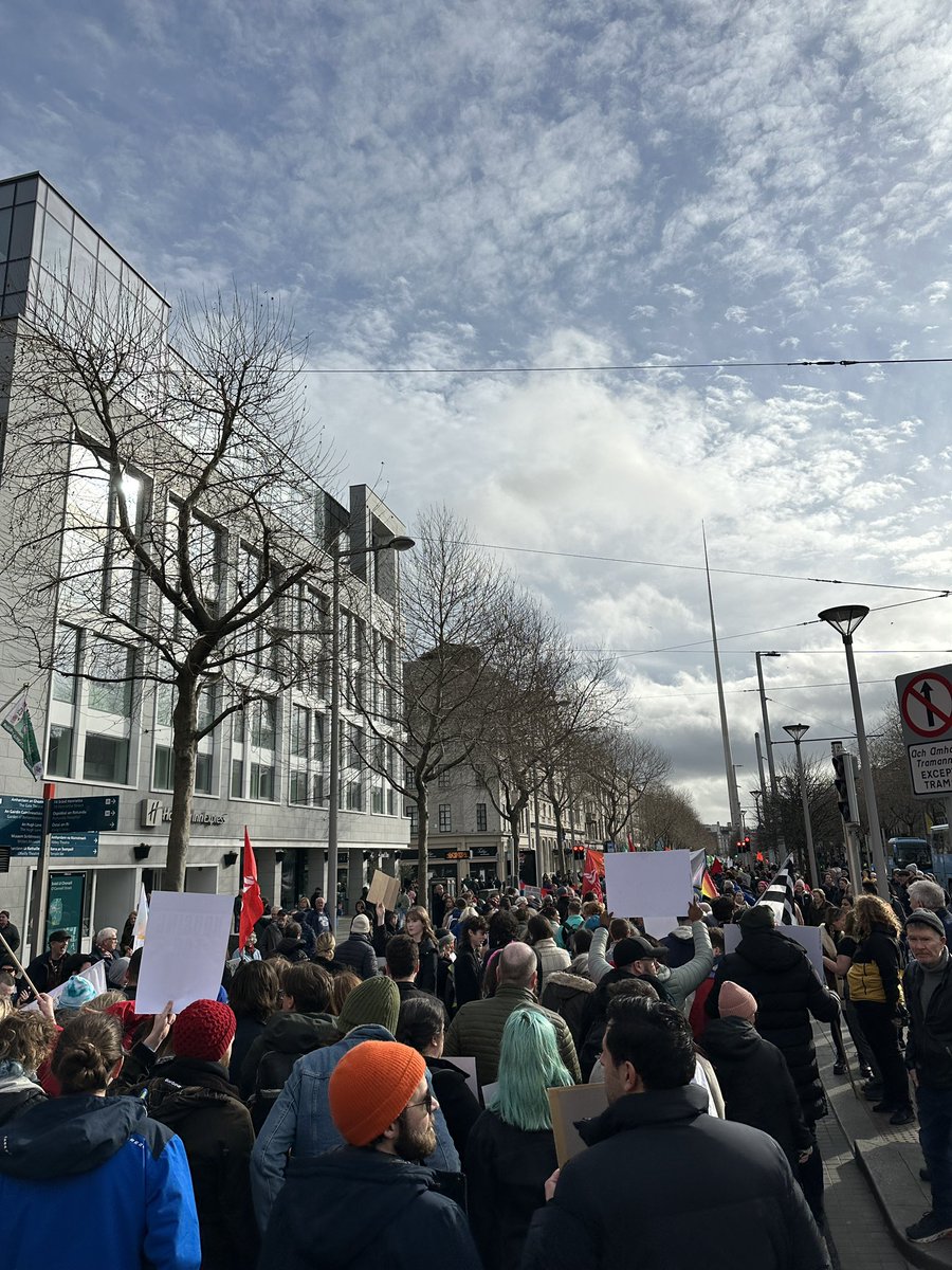 The far right trash could only dream of getting the kind of numbers attending this march. The gauntlet has been well and truly thrown down today. Stand up! Fight back! #HomesForAll #IrelandsNotFull #RacistsOut
