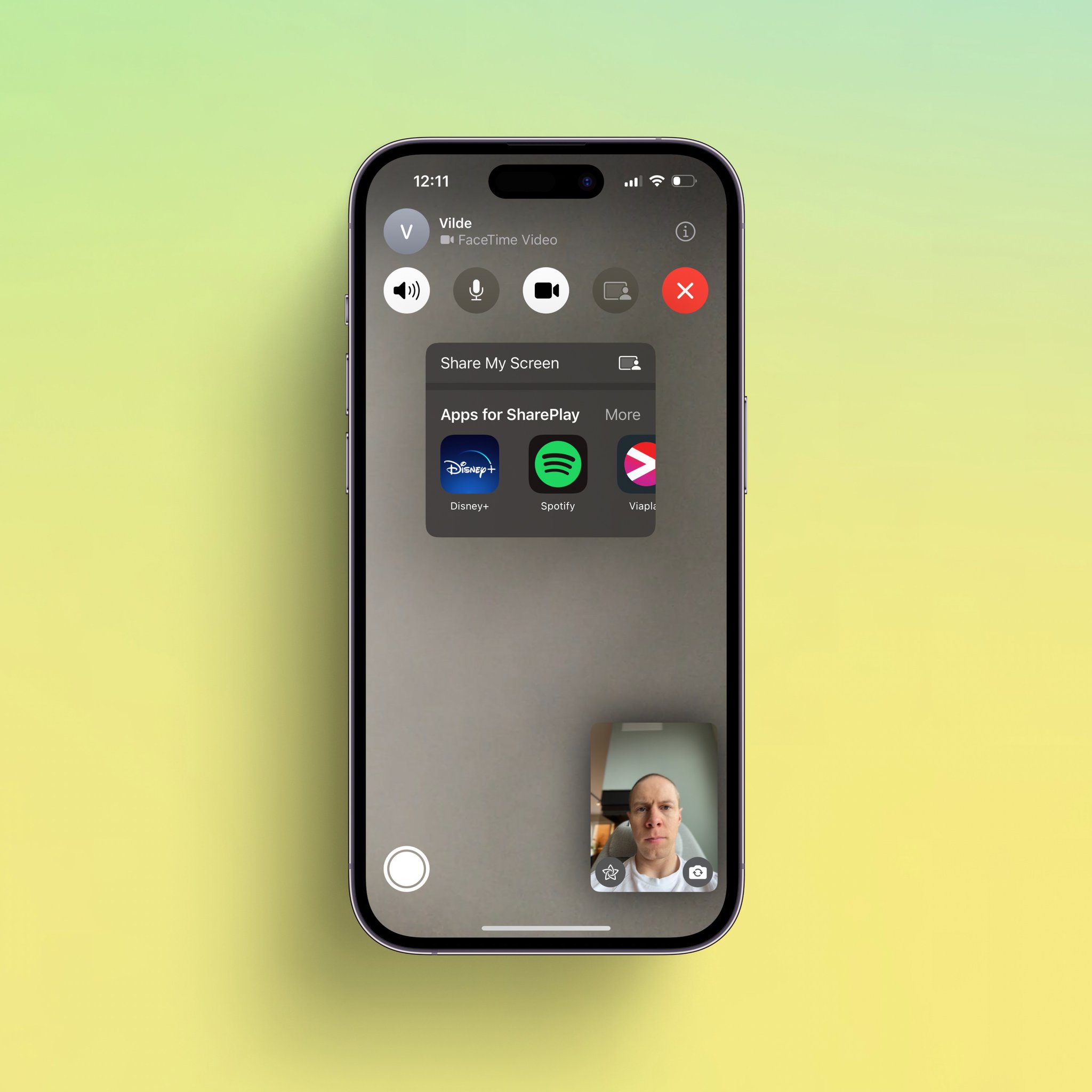 Share your screen in FaceTime

To share what happens on your device click on the iPad with a person 
