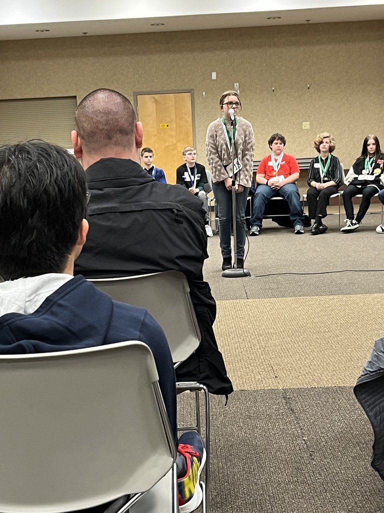 Huntington Middle School was well-represented at the County Spelling Bee on Friday, February 17th.  Cooper Cantrell,  Alyssa Milliron, Isabella Fanning and Danica Elliott competed against students from around the county.  Alternates were Thomas O’ Leary and Gracie Paugh.