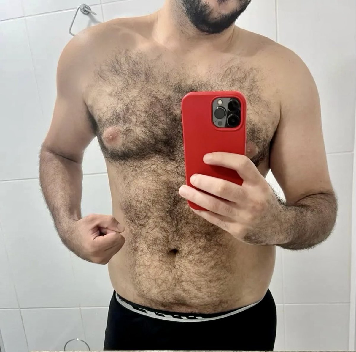 mbackrj's tweet photo. Eis a dúvida: raspar ou não? Rs https://t.co/Iulavsd37a