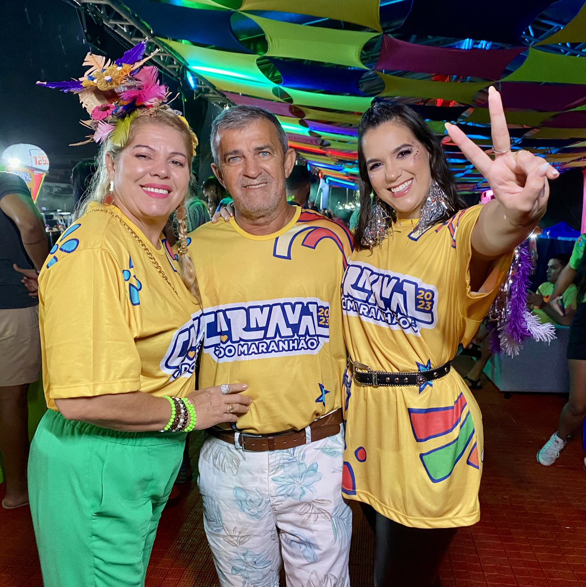 queiroz_raysa's tweet image. O melhor Carnaval do Brasil com emprego, renda e muita folia acontece no Maranhão! 

Foi estouro!!! 💚💥🌈 @GovernoMA @carlosbrandaoma