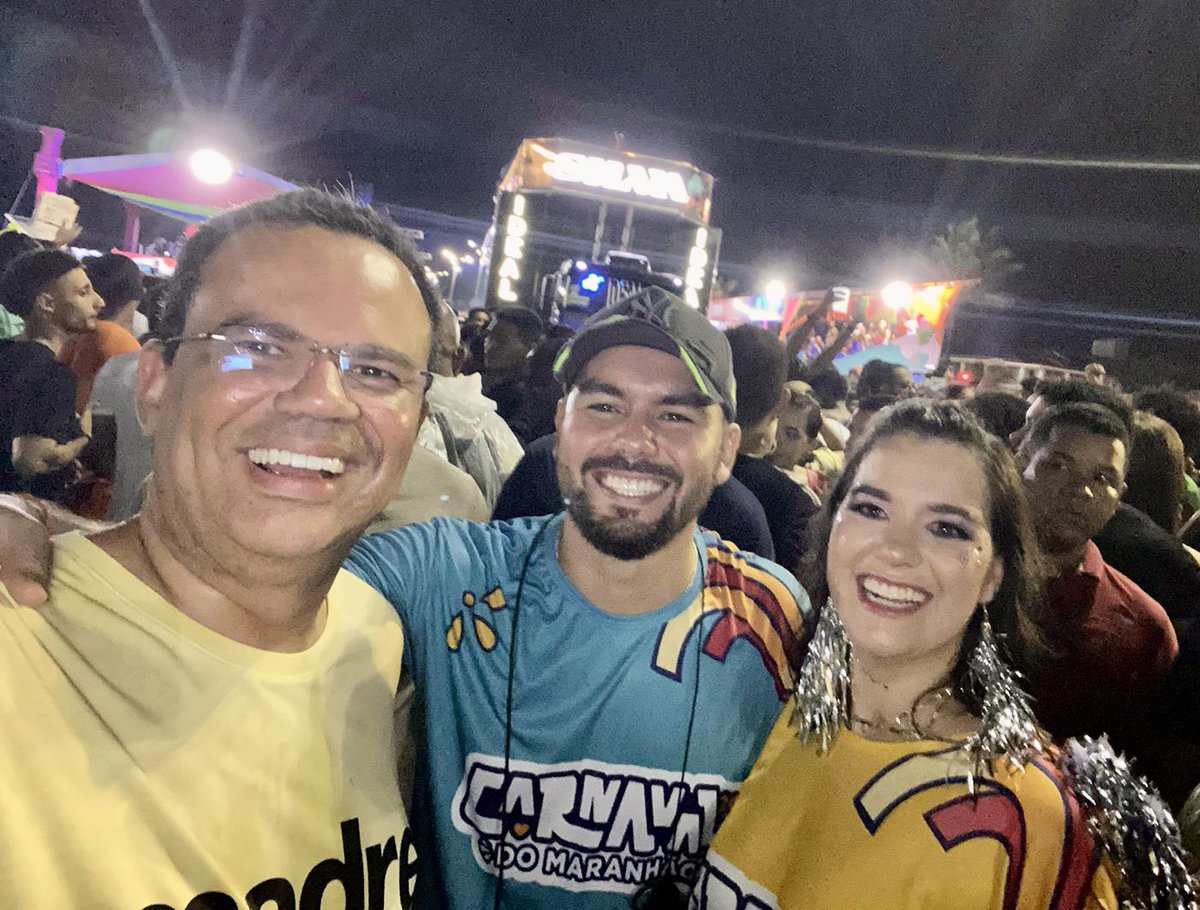 queiroz_raysa's tweet image. O melhor Carnaval do Brasil com emprego, renda e muita folia acontece no Maranhão! 

Foi estouro!!! 💚💥🌈 @GovernoMA @carlosbrandaoma