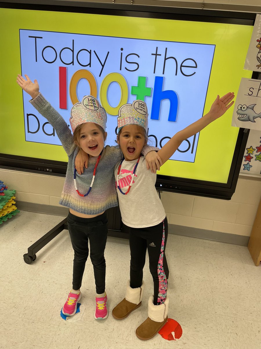 jmitkows1's tweet photo. Happy 100th Day of learning, making friends and lots of kindergarten fun!#LRelem https://t.co/hUC4U2vFqx