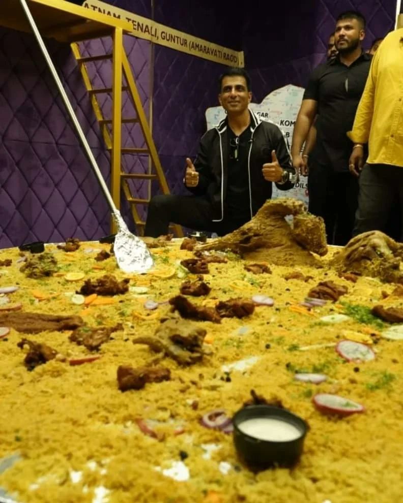 SApparala's tweet photo. SonuSood launches biggest Mandi plate in the country ,
@SonuSood unveils biggest Mandi plate in Hyderabad that can accommodate 15 members at once. The plate is named after Sonu Sood because the actor has a big heart.@harishofficiall @jagadishsayz @poori_arts2 @SoodFoundation https://t.co/xGj54cWnqr