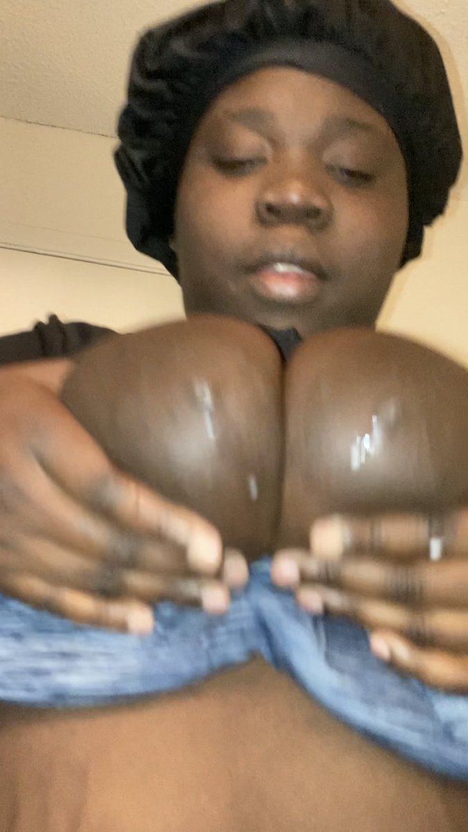 harmony_hurst's tweet photo. @Busty_Von_Tease Dm me 3343554679 for content follow all my social medias on my account https://t.co/bd1bsFbapQ