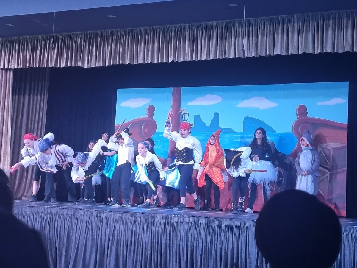 Daniel Last tweet media