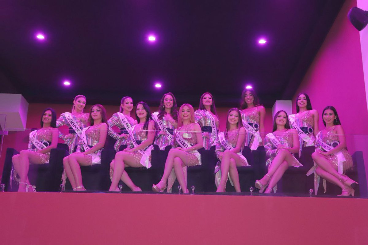 anafuentespsuv's tweet photo. Así inician las festividades carnestolendas en la ciudad de #Maturín 👏🏻🥳

Anoche presentamos a las candidatas para el Reinado de Carnaval 2023 a los medios de comunicación, las chicas conversaron un poco sobre ellas, sus intereses y respondieron preguntas de los invitados. https://t.co/ZSOzRpOZfB