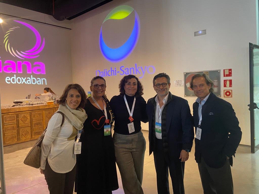 cardioeslava's tweet photo. #metacardio Innovando en cardiología con @juliomayol Agradecida con @RiccaVicente https://t.co/SyUKPv6Yyf