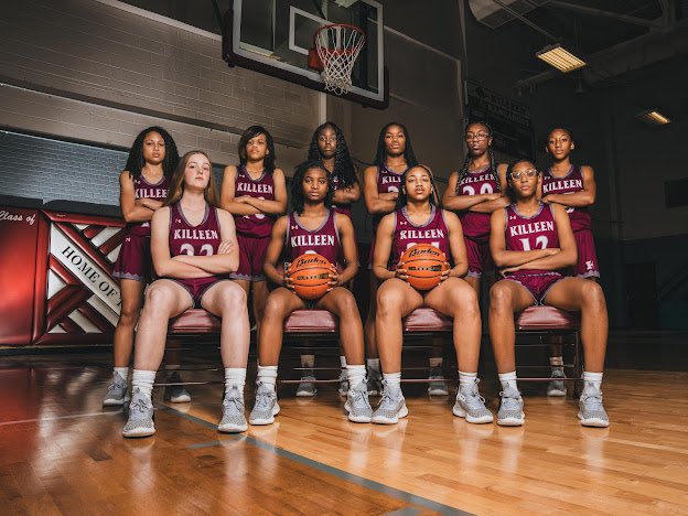KHSLadyRooBball's tweet photo. What a year! Seniors, thank you for your sacrifices, we wish you much success. Underclassmen, continue to grow and push yourselves to the next level. 22-23 Honors: 22-5A MVP, 1st team member, 2nd team member and multiple All-Academic student-athletes. We are proud! 🦘 ❤️ https://t.co/6gJcz8J27n
