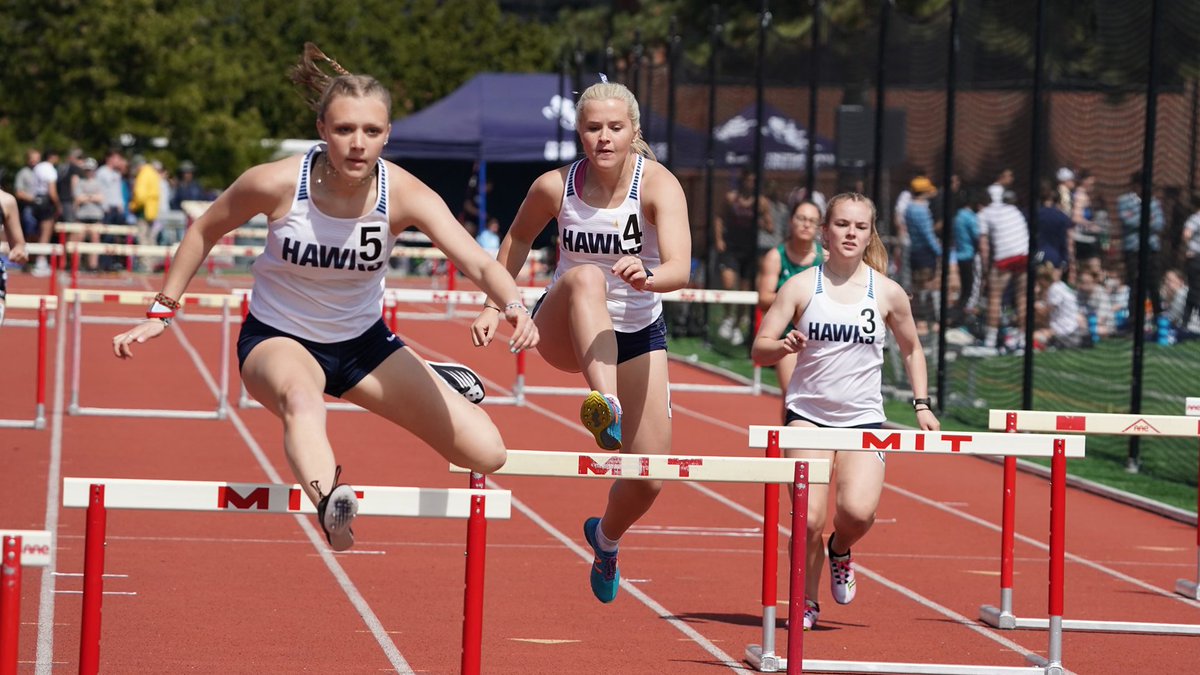 RWU_Athletics's tweet photo. TRACK: Men's and Women's track and field are at @wheatonlyons for the Pre-Post Season Invitational.
📊https://t.co/qhtejl4sax
💻https://t.co/qgksnbxWEG
#HawkPride #CCCSports #CCCTF #d3track https://t.co/Yh0alwe0Pt